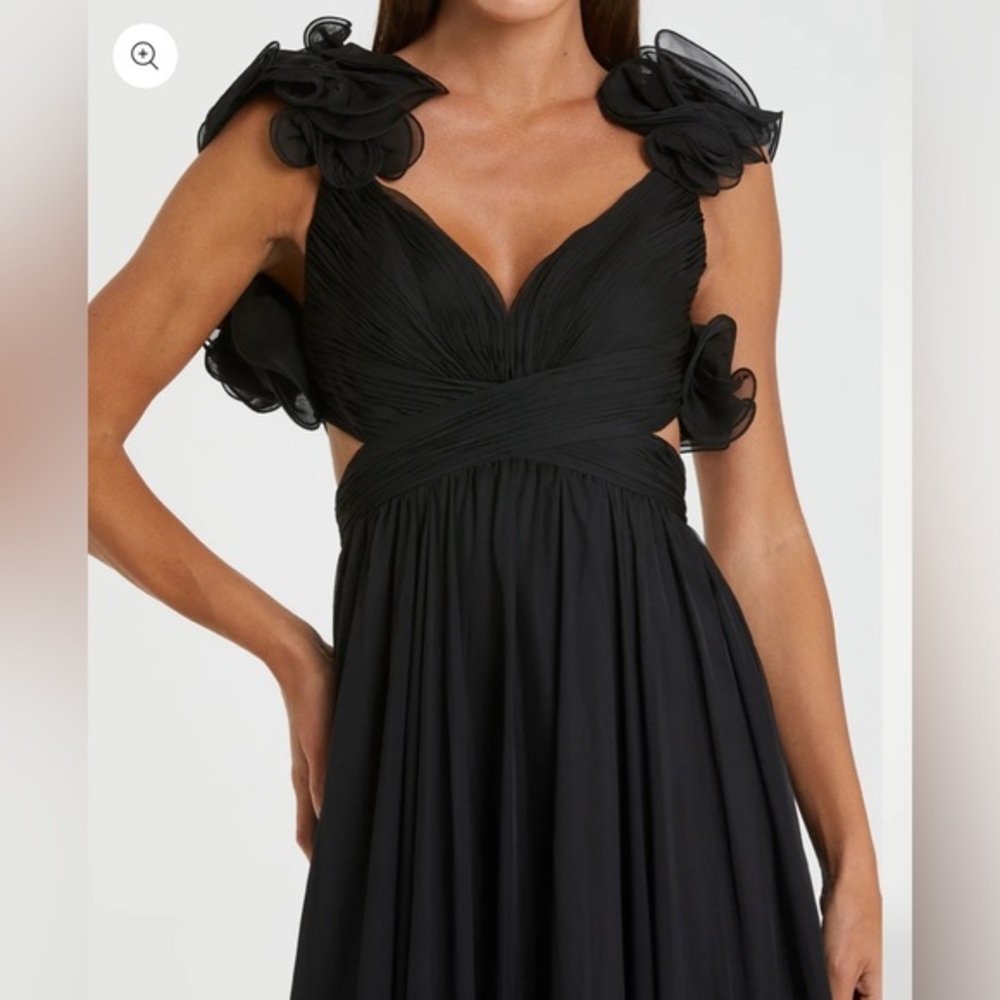 NWT | Mac Duggal 67911 Black Ruffle Tiered Cut-Out Chiffon Gown Size 8
